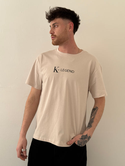 CAMISETA OVERSIZE BEIGE - K-LEGEND COLLECTION